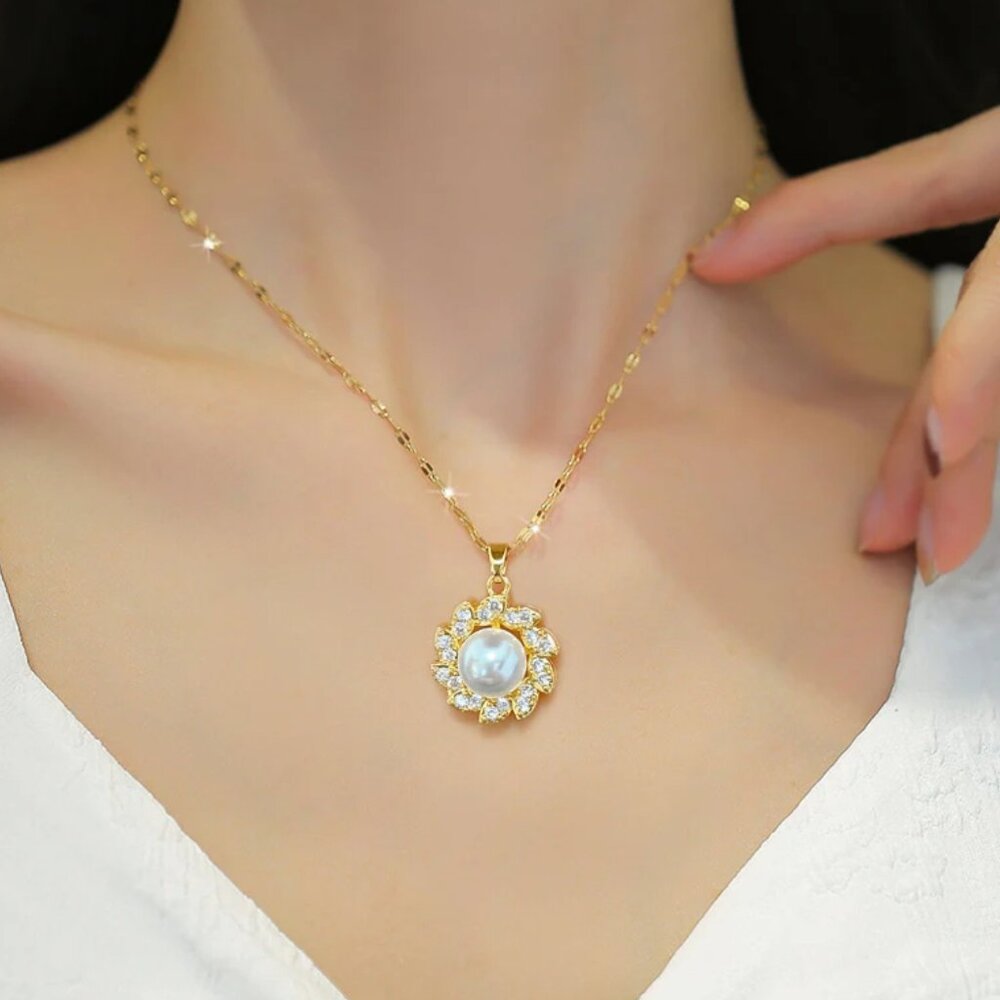 Stainless steel necklace